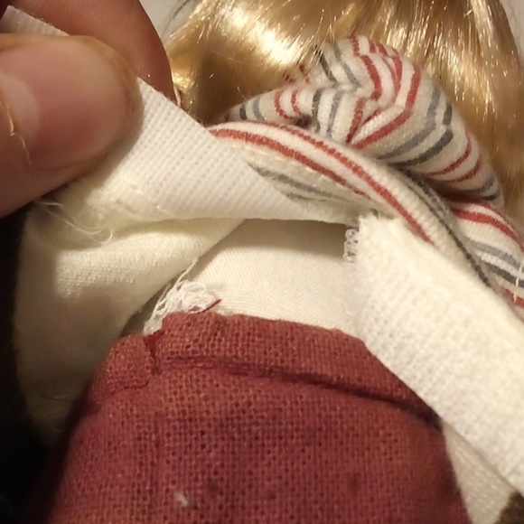 Collectable Memories Porcelain Doll "Jackie" W/Wooden Rocking Horse Vintage - Picture 6 of 14